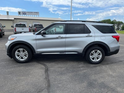 2023 Ford Explorer XLT 4WD