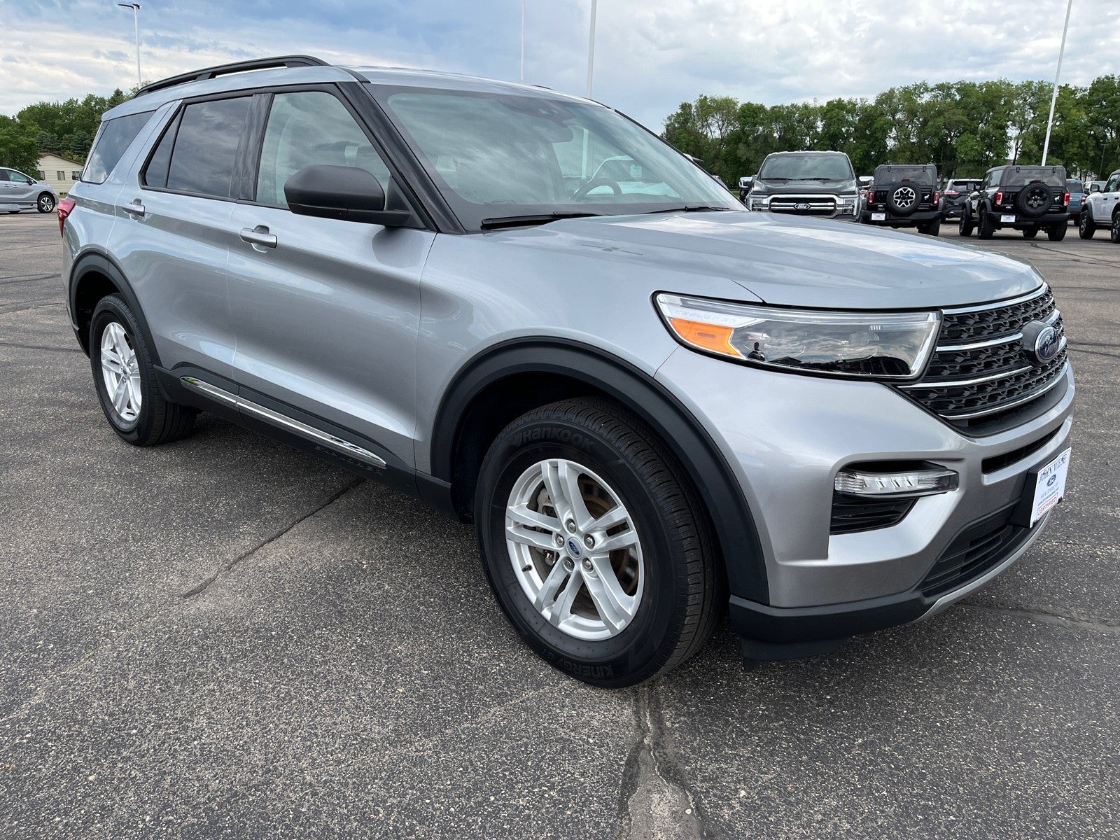 2023 Ford Explorer XLT 4WD