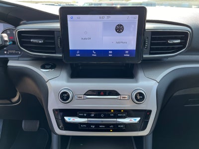 2023 Ford Explorer XLT 4WD
