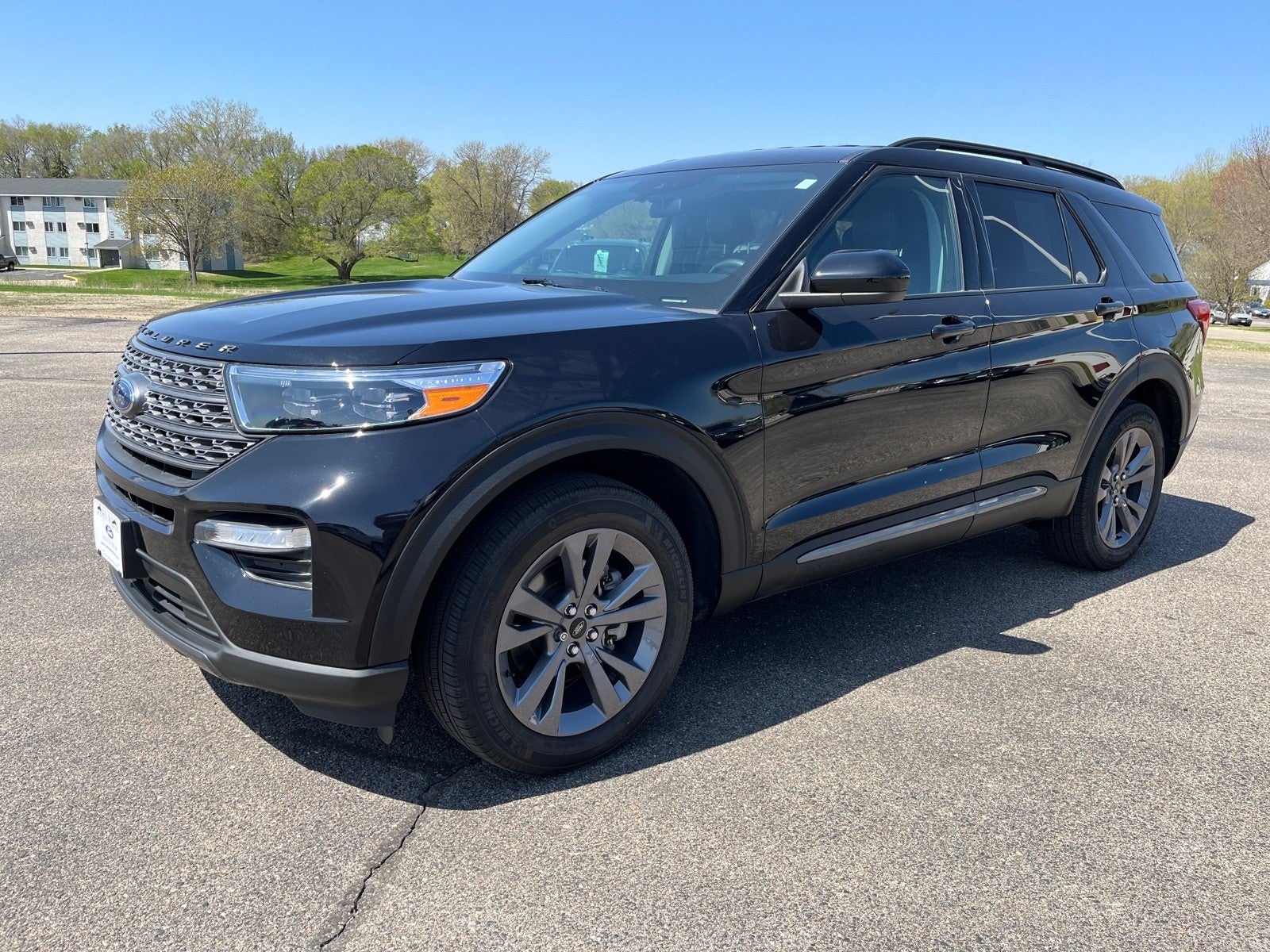 2023 Ford Explorer XLT 4WD
