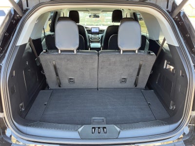 2023 Ford Explorer XLT 4WD