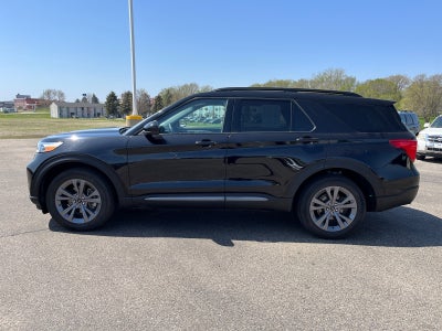 2023 Ford Explorer XLT 4WD