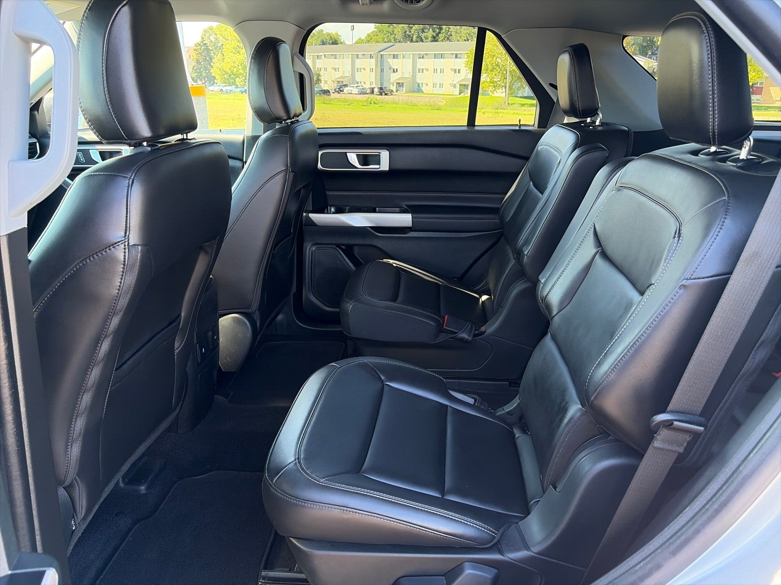 2024 Ford Explorer XLT 4X4