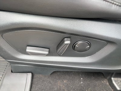 2023 Ford Explorer XLT 4X4