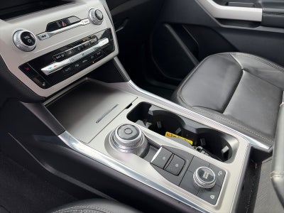 2023 Ford Explorer XLT 4X4