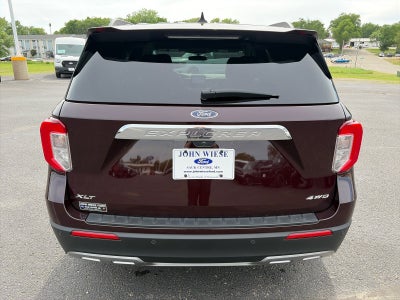 2023 Ford Explorer XLT 4X4