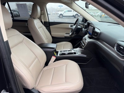 2023 Ford Explorer XLT 4X4