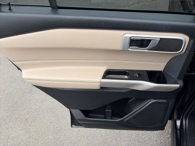 2023 Ford Explorer XLT 4X4