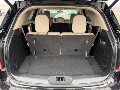 2023 Ford Explorer XLT 4X4