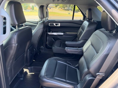 2024 Ford Explorer XLT 4X4