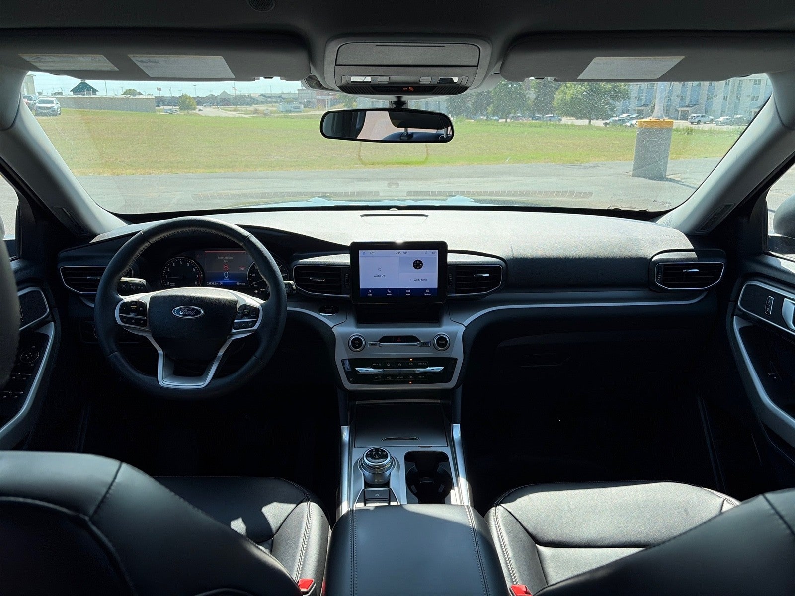 2024 Ford Explorer XLT 4X4