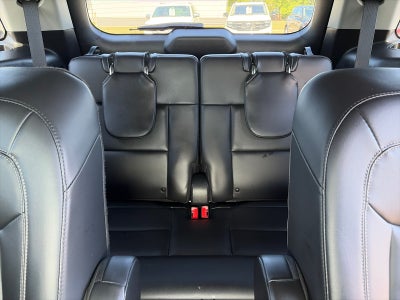 2024 Ford Explorer XLT 4X4