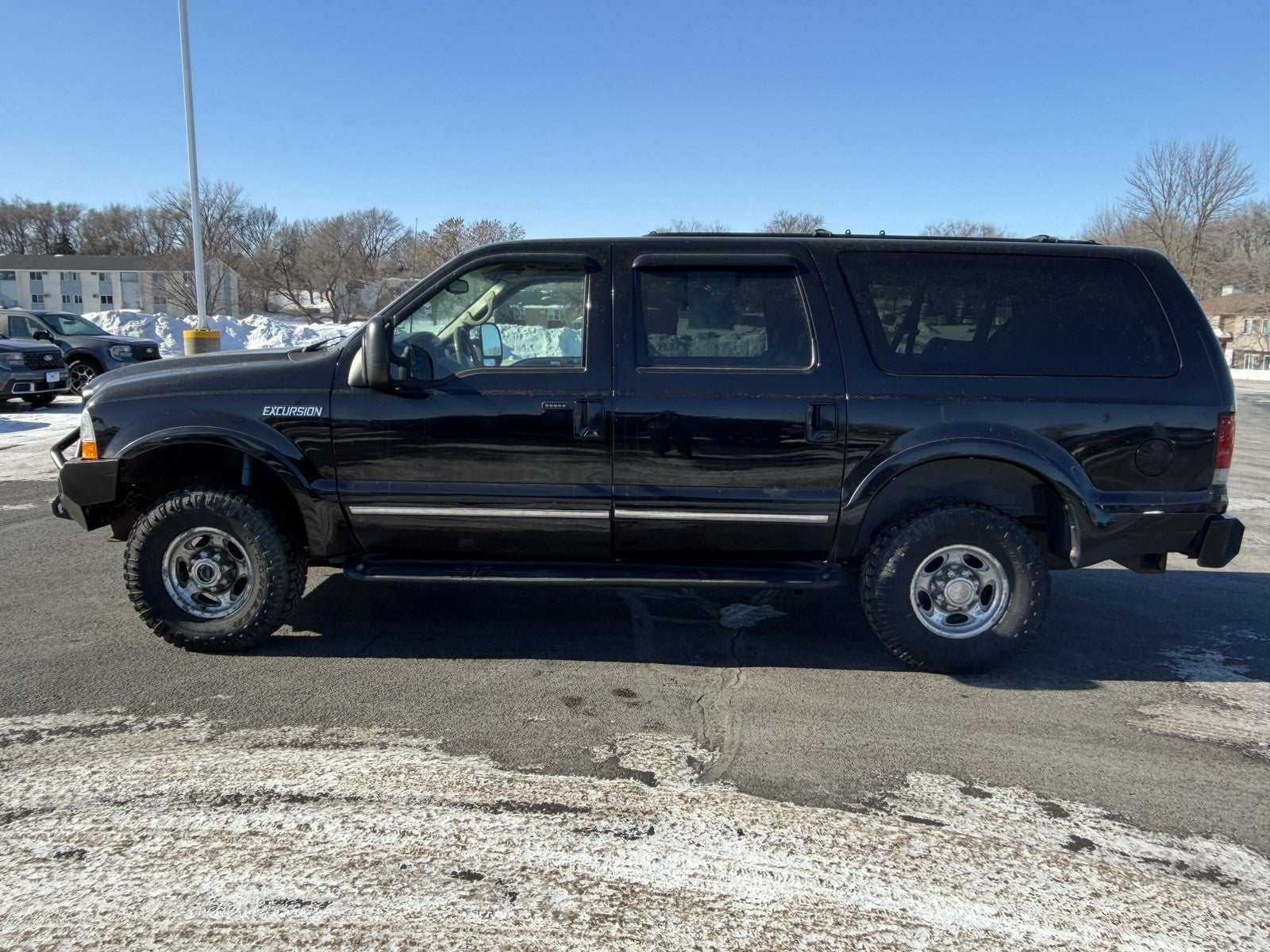 Used 2002 Ford Excursion Limited with VIN 1FMSU43F72ED36878 for sale in Sauk Centre, Minnesota