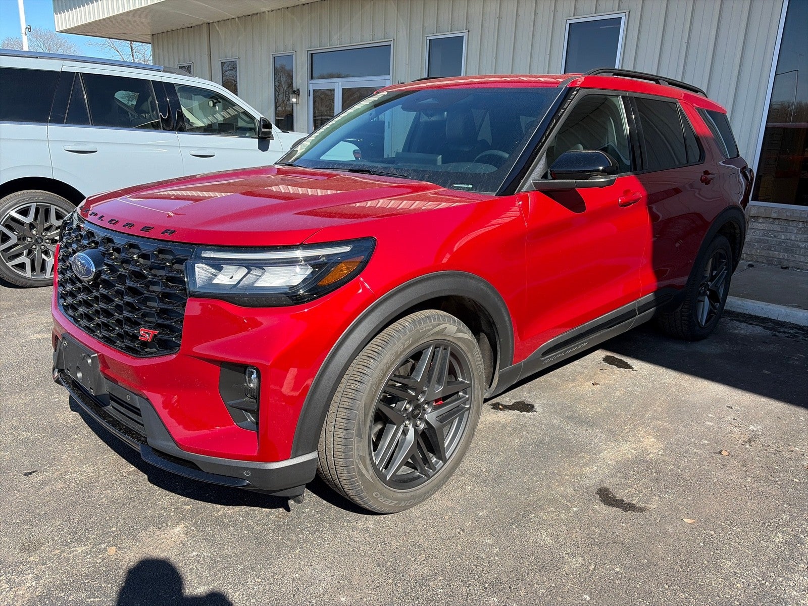 2025 Ford Explorer ST 4WD