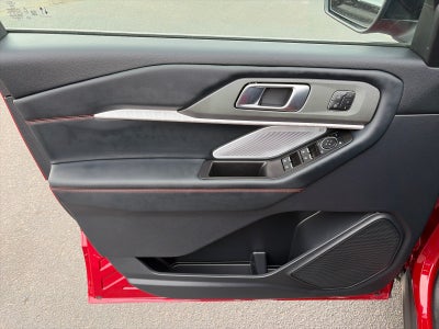 2025 Ford Explorer ST 4WD