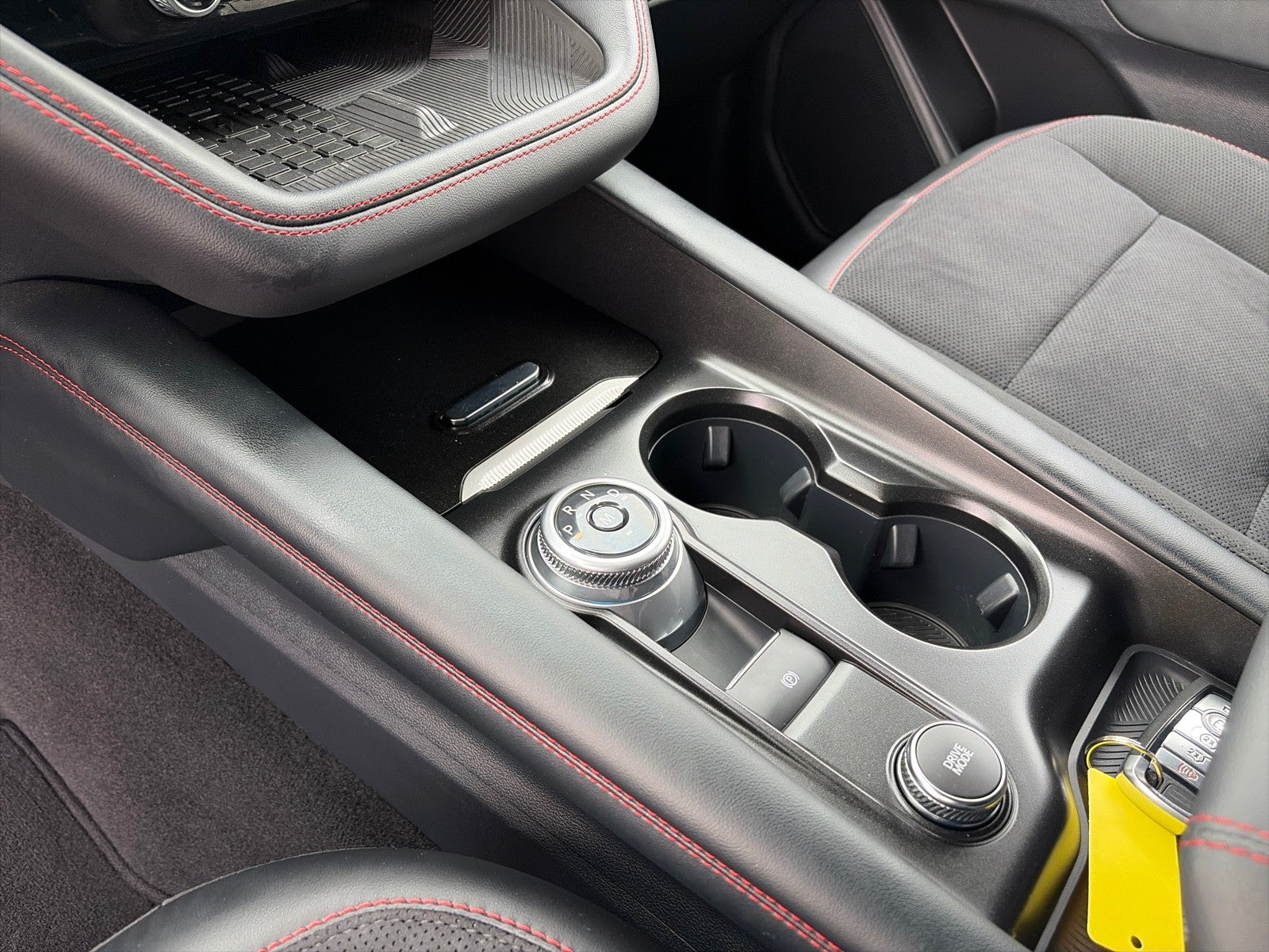 2025 Ford Explorer ST 4WD