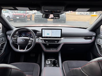 2025 Ford Explorer ST 4WD