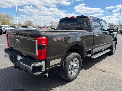 2024 Ford F-250 CREW CAB LARIAT 4X4