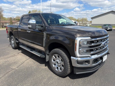 2024 Ford F-250 CREW CAB LARIAT 4X4