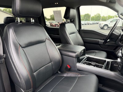 2024 Ford F-350 CREW CAB LARIAT 4X4