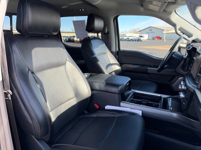 2023 Ford F-350 CREW CAB LARIAT 4X4