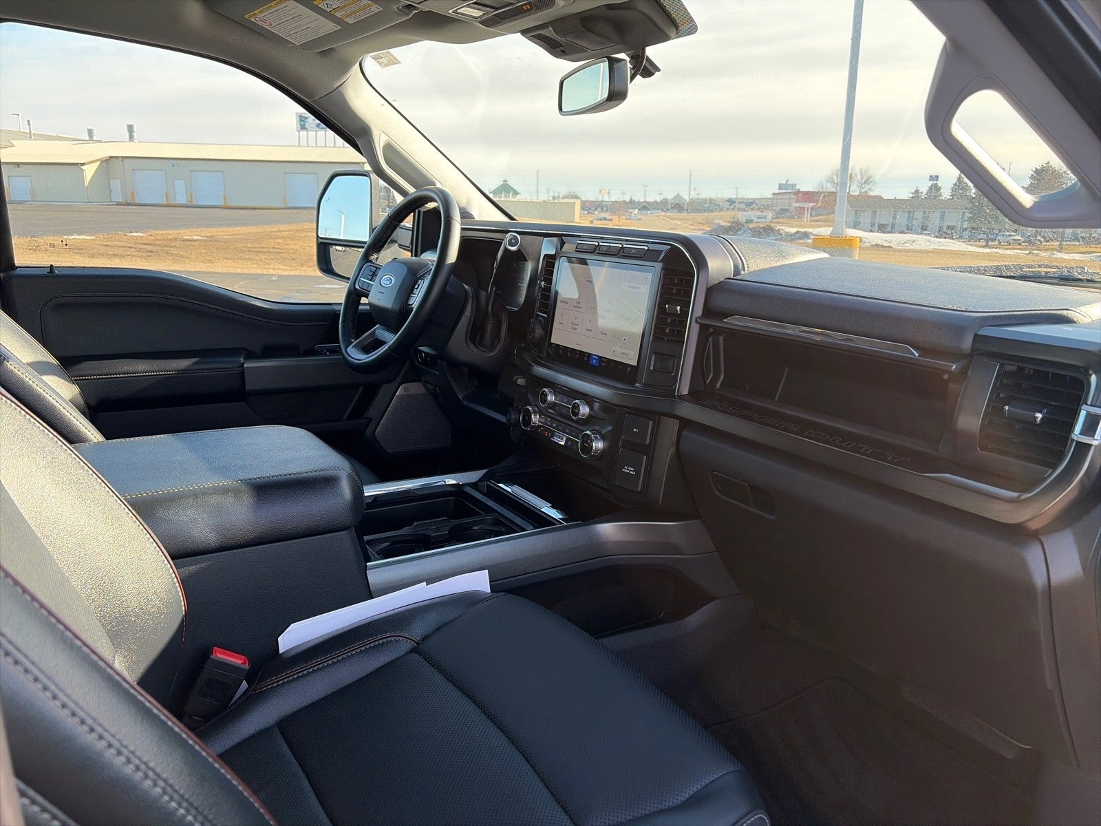 2023 Ford F-350 CREW CAB LARIAT 4X4