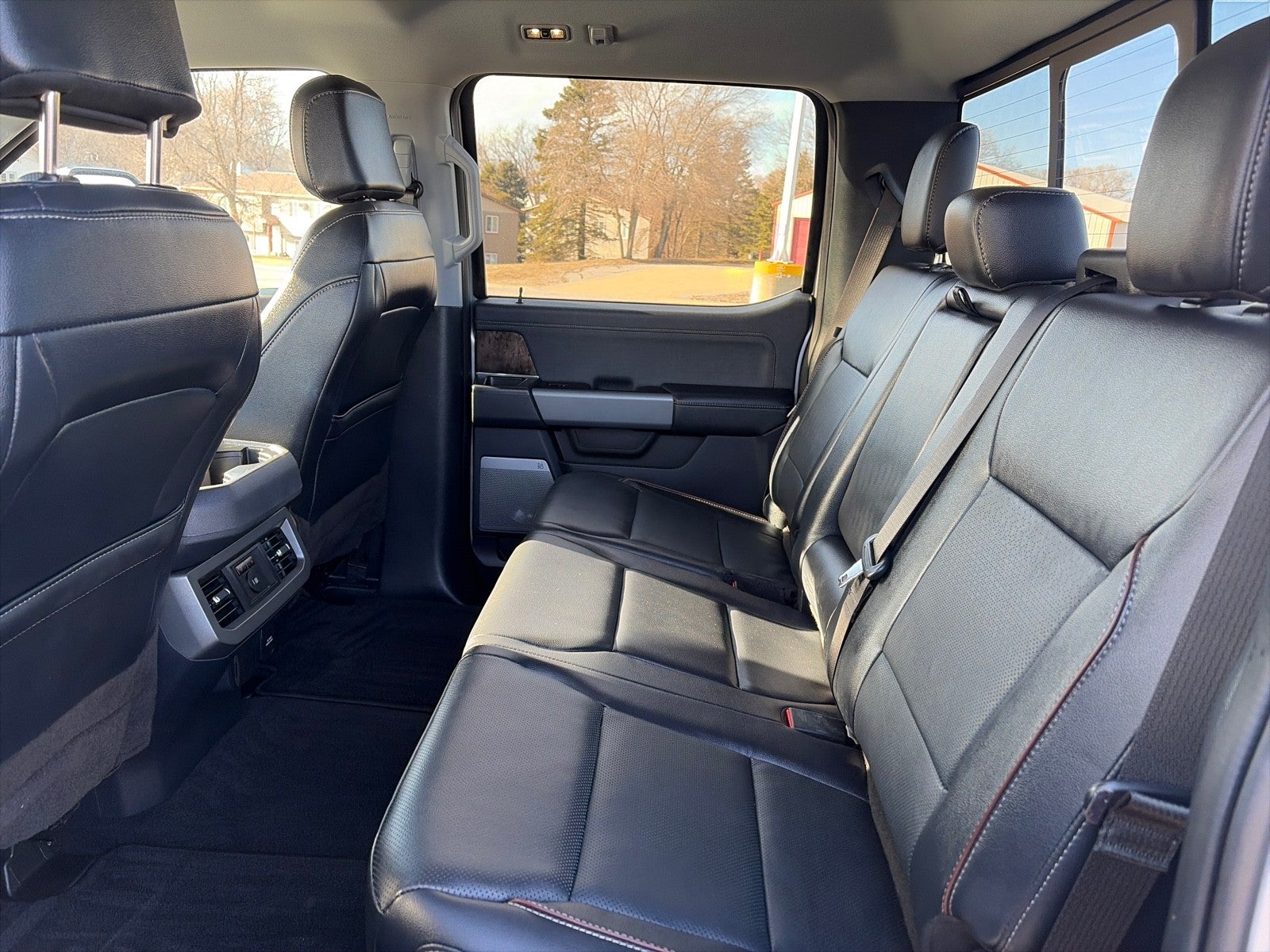 2023 Ford F-350 CREW CAB LARIAT 4X4