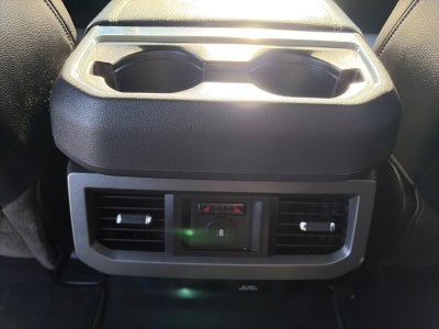 2023 Ford F-350 CREW CAB LARIAT 4X4