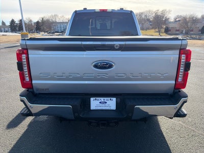 2023 Ford F-350 CREW CAB LARIAT 4X4