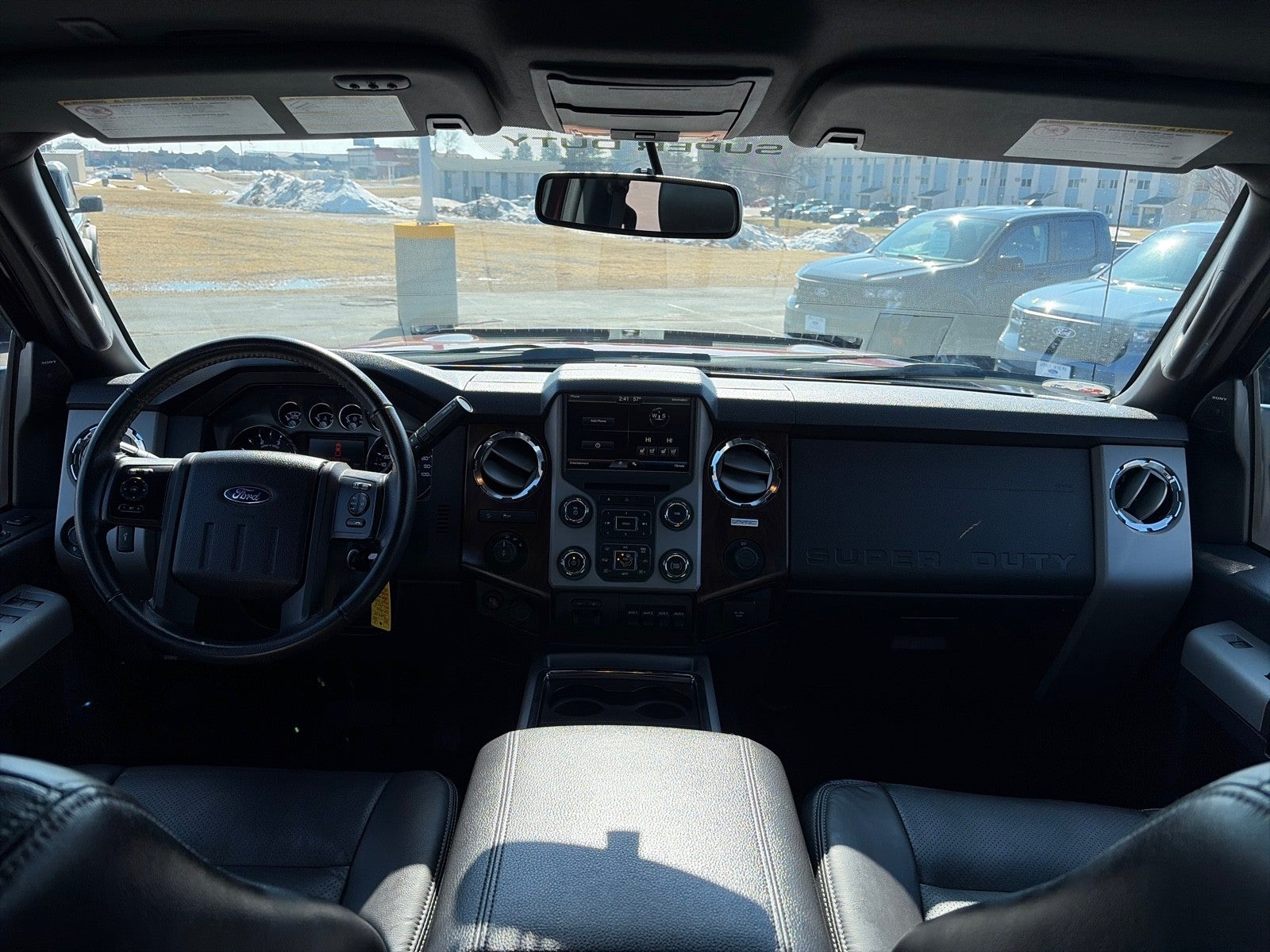 2016 Ford F350 SUPER DUTY CREW CAB LARIAT 4X4