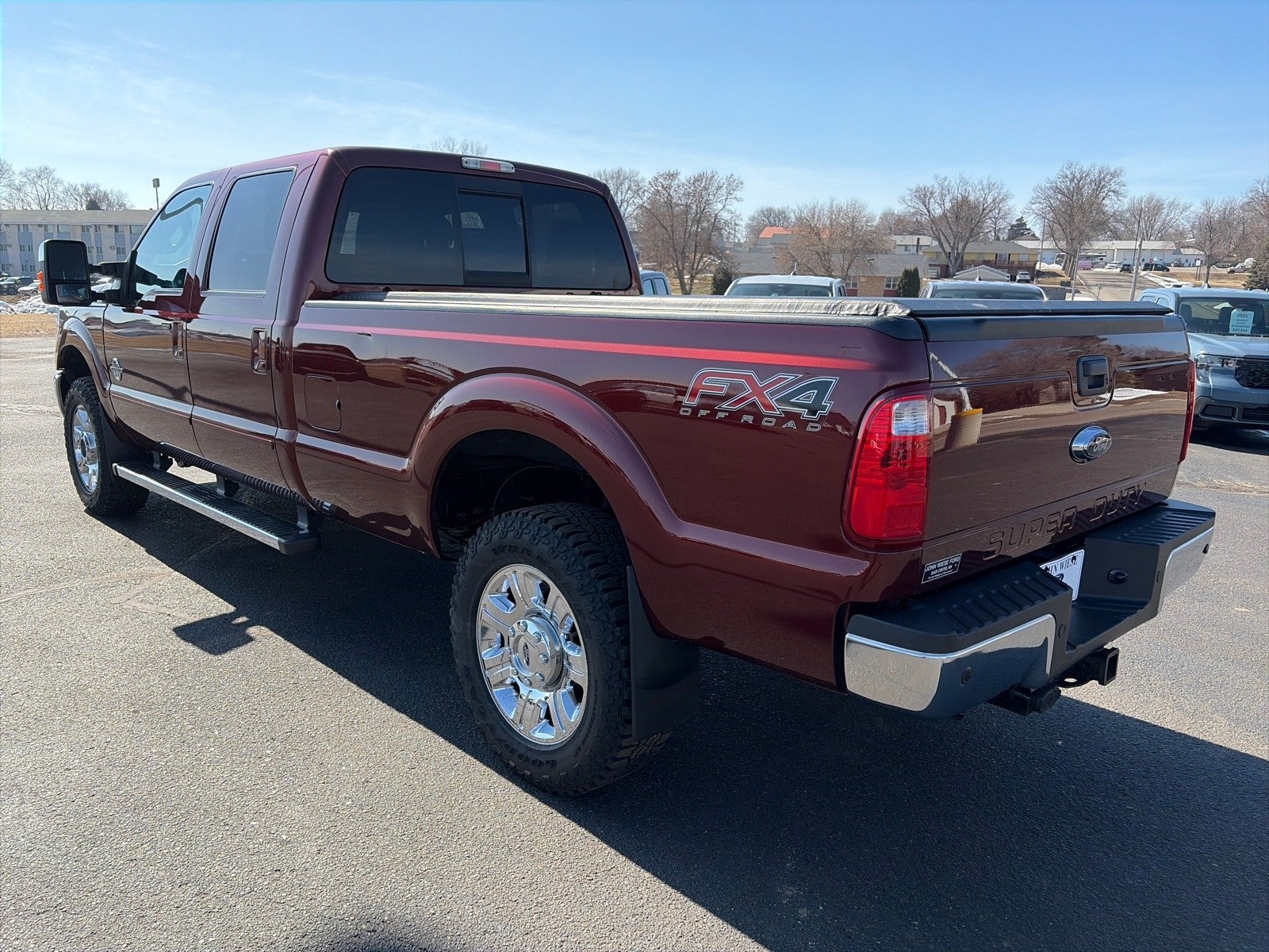 2016 Ford F350 SUPER DUTY CREW CAB LARIAT 4X4