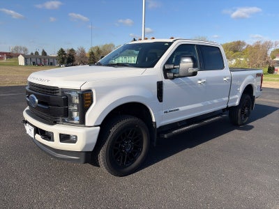 2019 Ford F-350 CREW CAB LARIAT 4X4