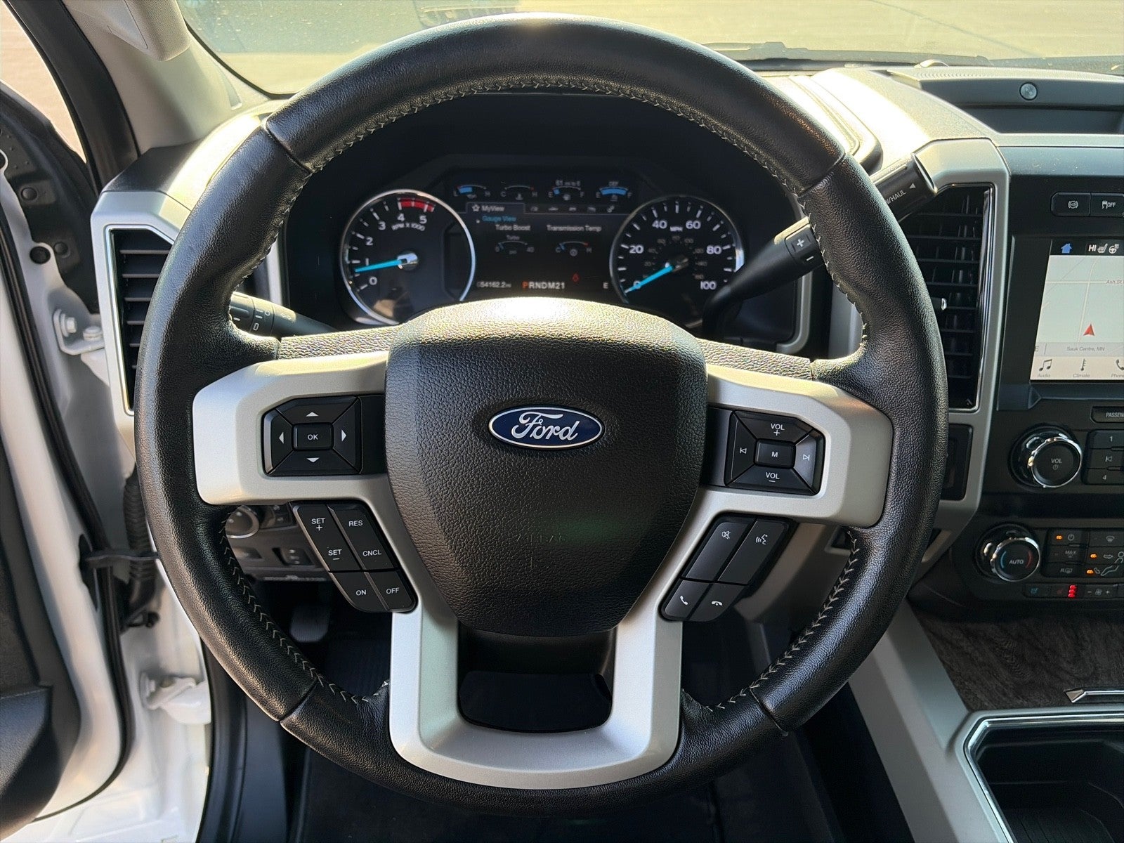 2019 Ford F-350 CREW CAB LARIAT 4X4