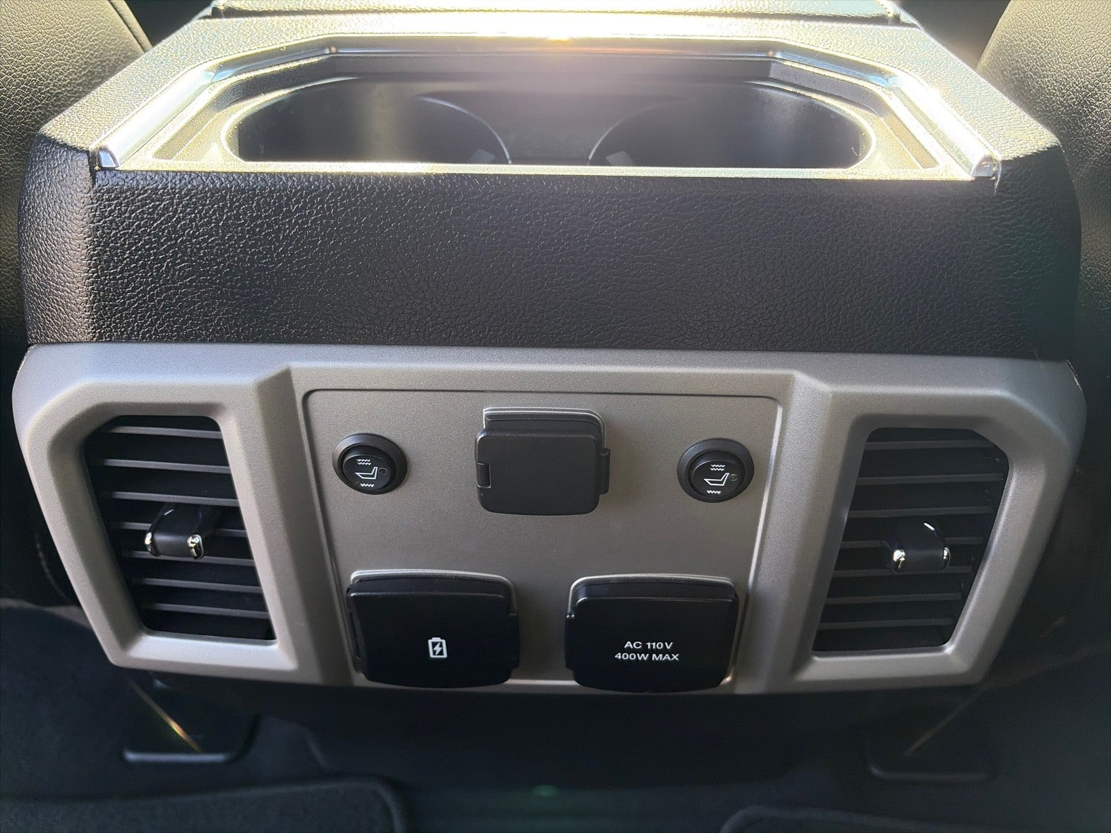 2019 Ford F-350 CREW CAB LARIAT 4X4