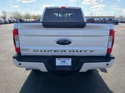2019 Ford F-350 CREW CAB LARIAT 4X4