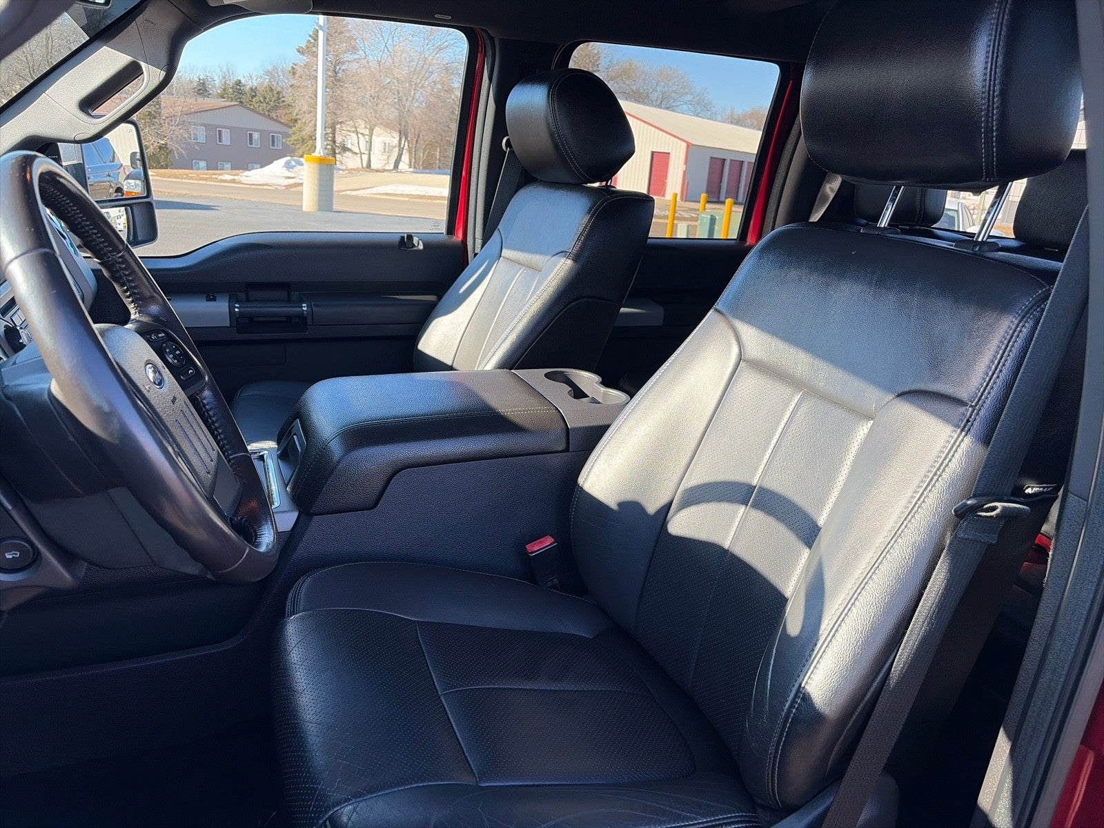 2016 Ford F-350 CREW CAB LARIAT