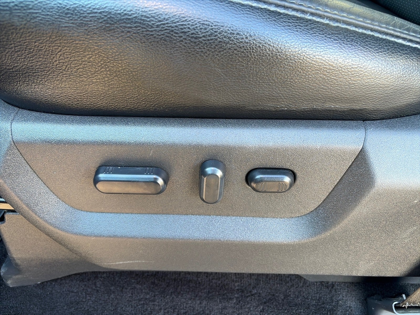 2016 Ford F-350 CREW CAB LARIAT