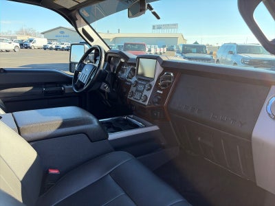 2016 Ford F-350 CREW CAB LARIAT