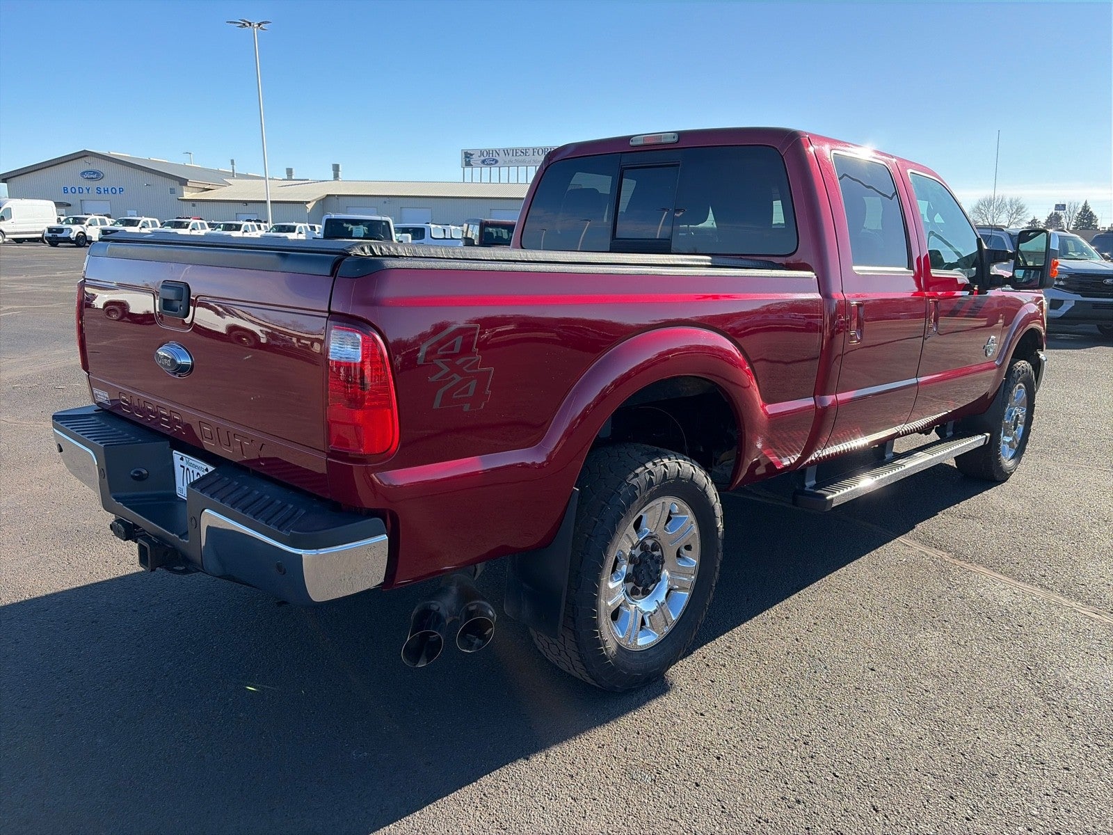 2016 Ford F-350 CREW CAB LARIAT