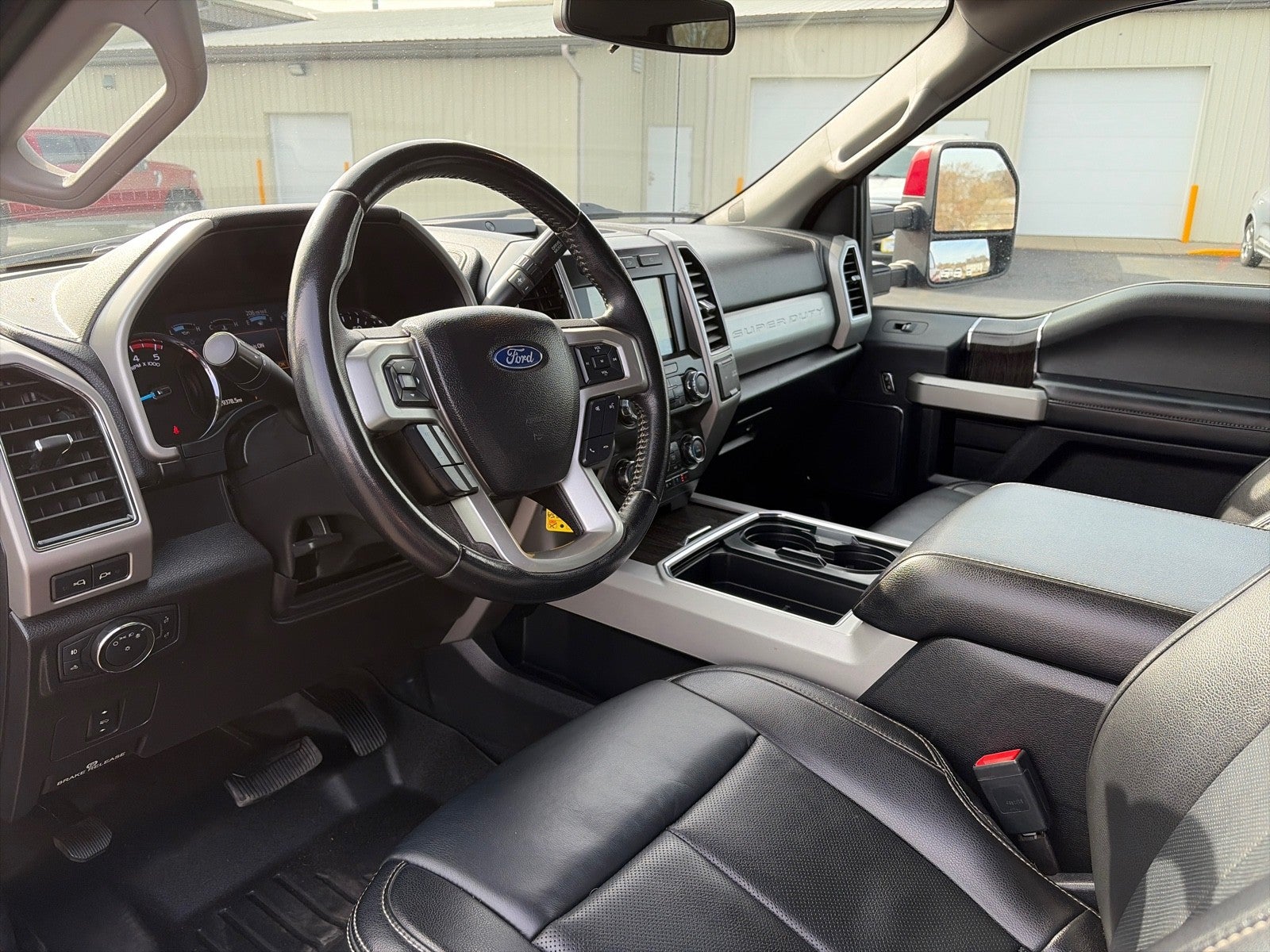 2021 Ford F-350 CREW CAB LARIAT 4X4
