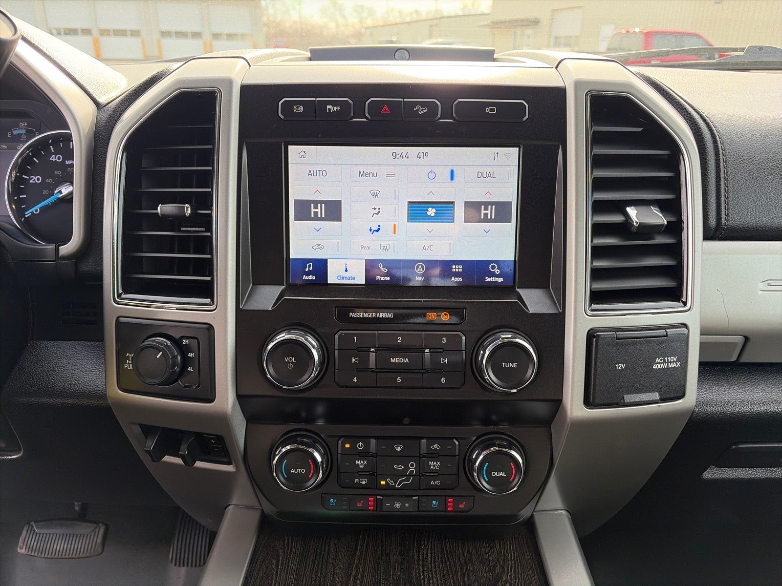 2021 Ford F-350 CREW CAB LARIAT 4X4
