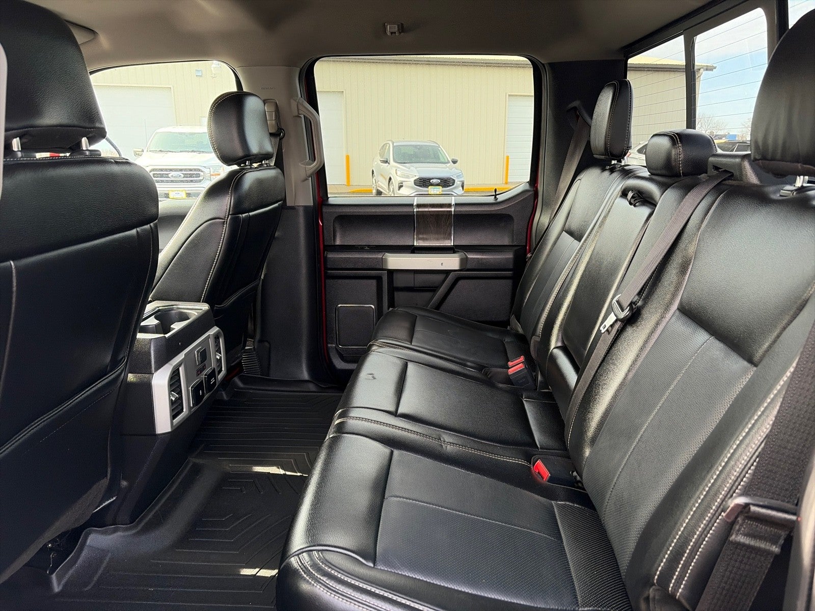 2021 Ford F-350 CREW CAB LARIAT 4X4