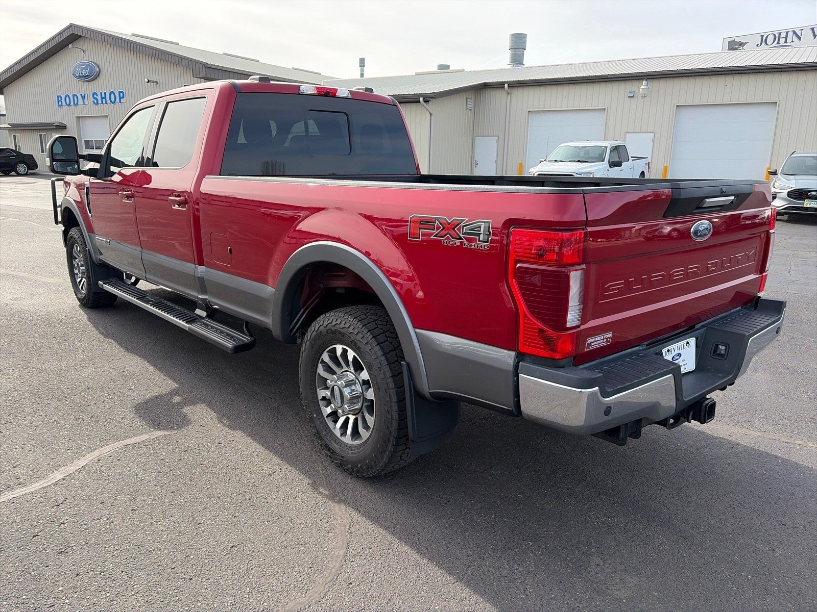 2021 Ford F-350 CREW CAB LARIAT 4X4