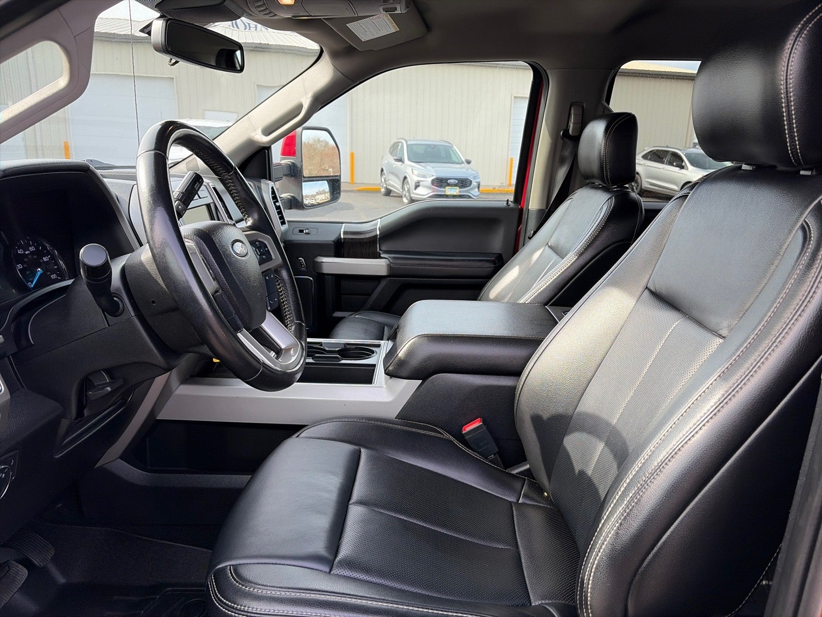 2021 Ford F-350 CREW CAB LARIAT 4X4