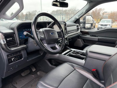 2023 Ford F-350 CREW CAB LARIAT 4X4