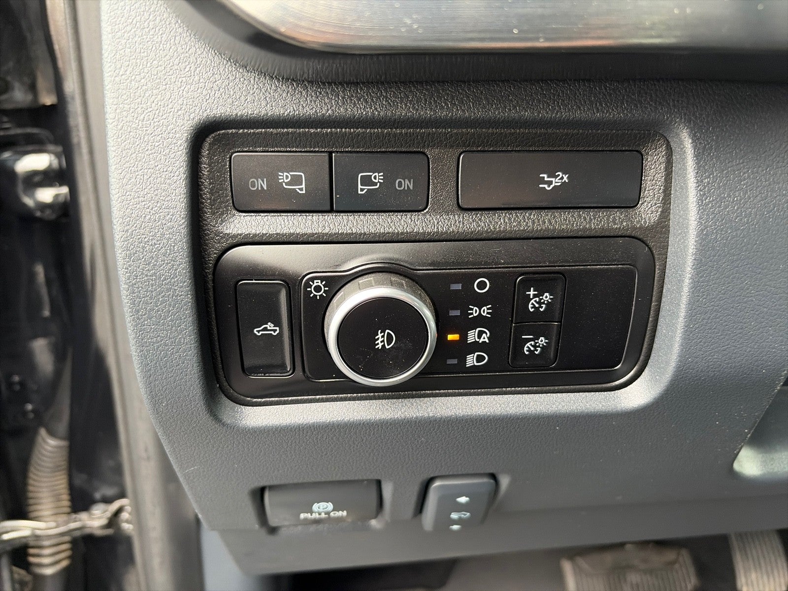 2023 Ford F-350 CREW CAB LARIAT 4X4