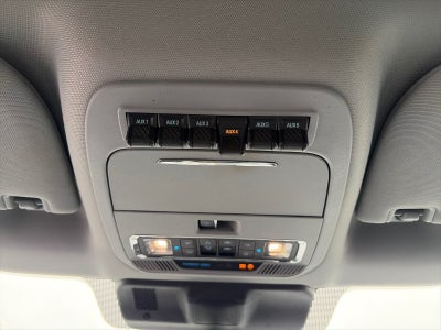 2023 Ford F-350 CREW CAB LARIAT 4X4