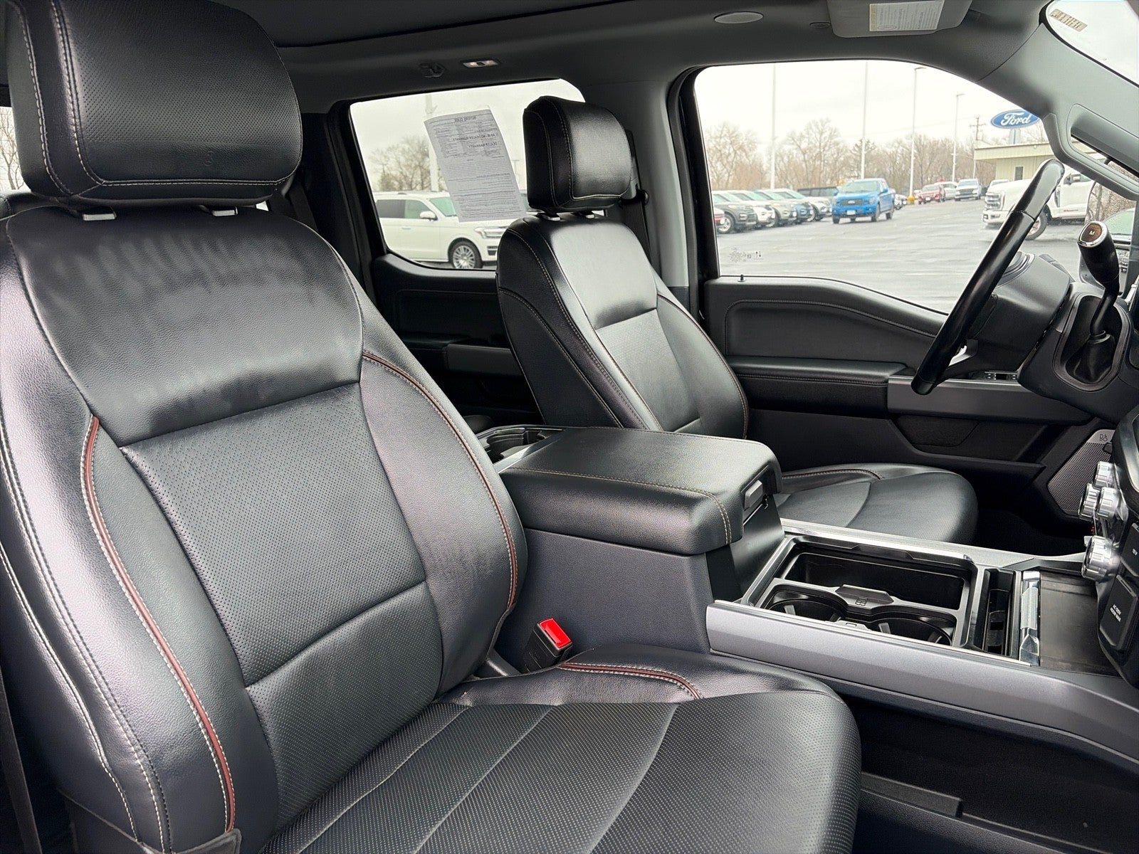 2023 Ford F-350 CREW CAB LARIAT 4X4