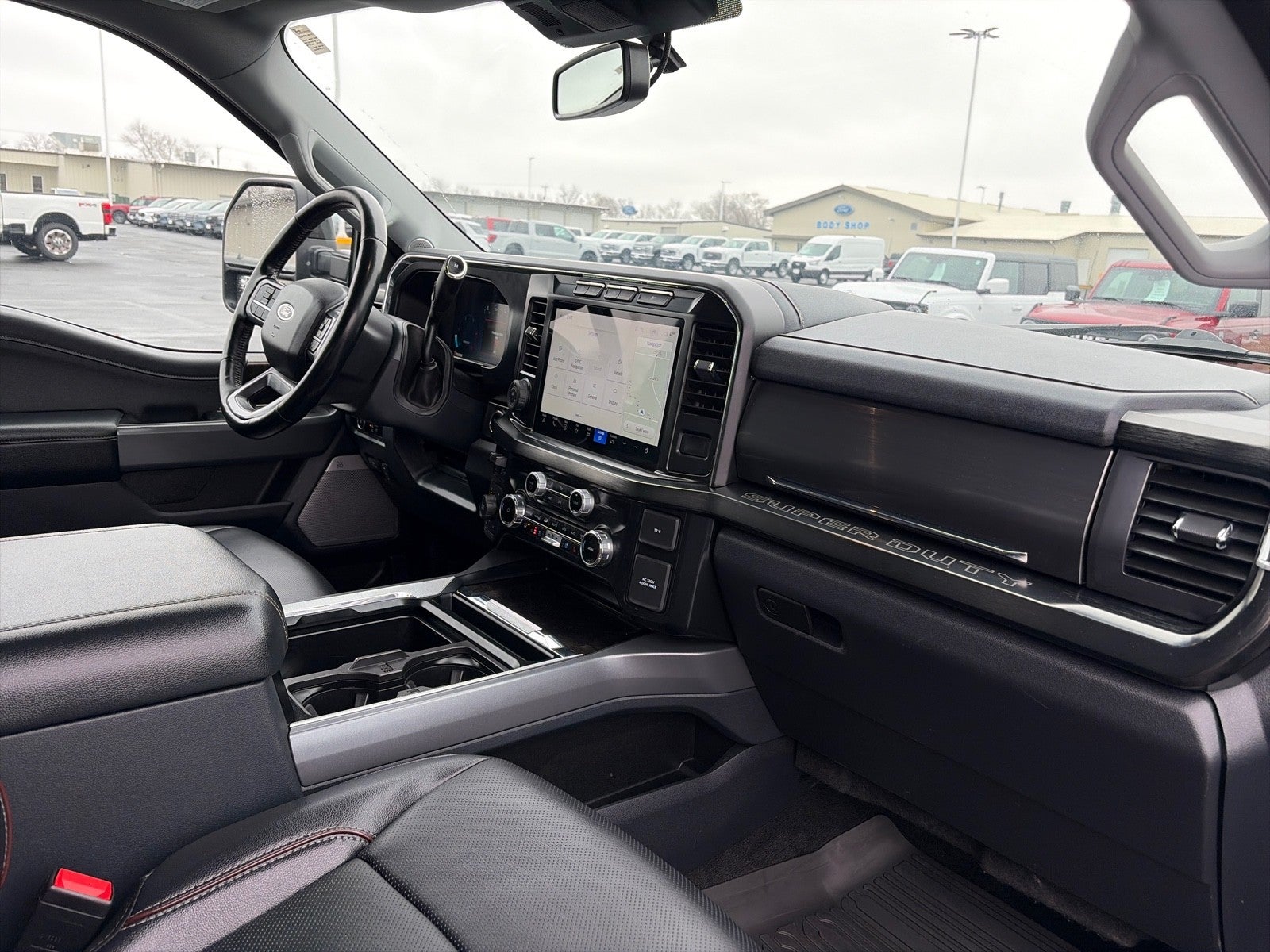 2023 Ford F-350 CREW CAB LARIAT 4X4