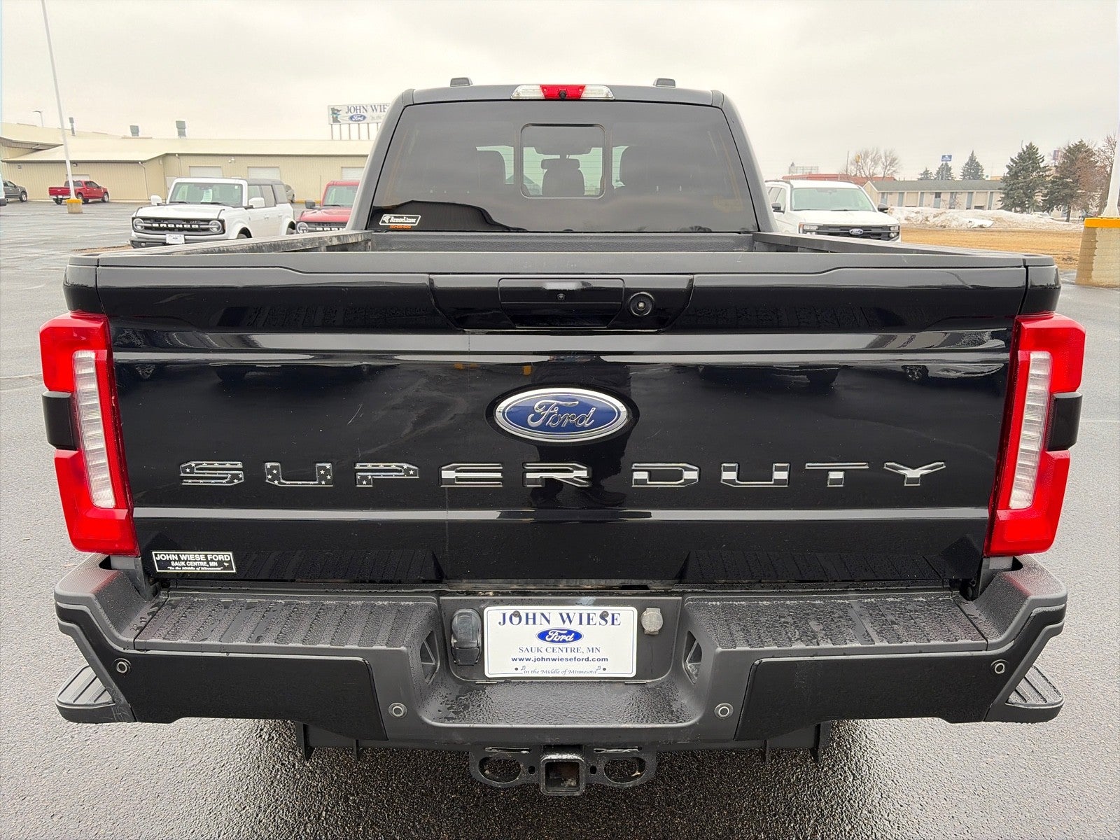 2023 Ford F-350 CREW CAB LARIAT 4X4
